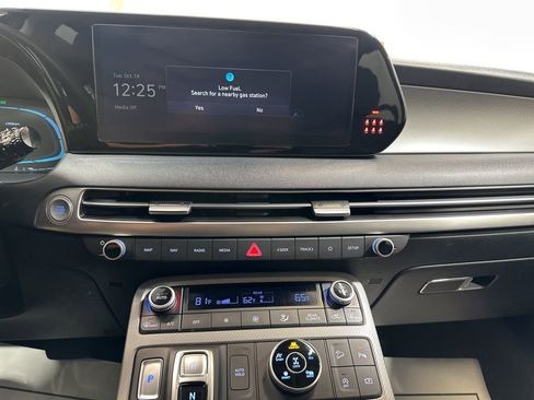 Used 2024 Hyundai Palisade SE image 29