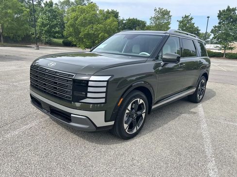 New 2026 Hyundai Palisade Limited FWD image 3