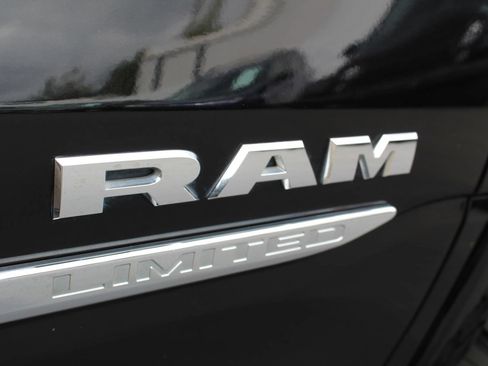Used 2019 RAM 1500 Limited RWD image 39