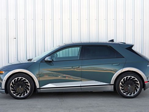 Used 2022 Hyundai Ioniq 5 Limited image 46