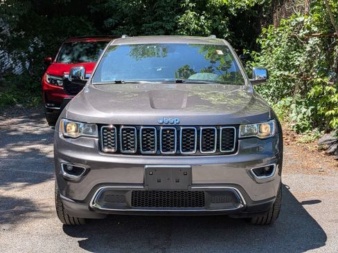 Used 2021 Jeep Grand Cherokee Limited w/ Luxury Group II AWD/4WD image 3