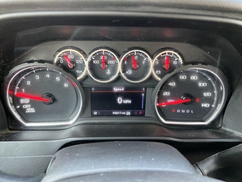 Used 2021 Chevrolet Silverado 1500 LT AWD/4WD image 12