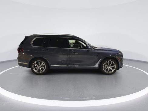 New 2026 BMW X7 xDrive40i image 9