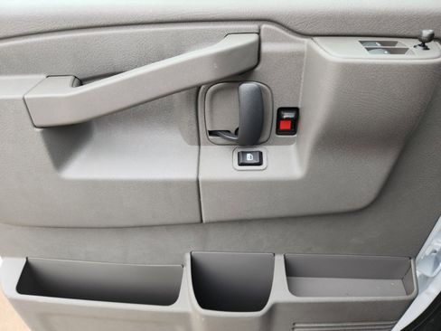 New 2025 Chevrolet Express 2500 w/ Driver Convenience Package image 25