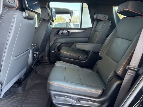 New 2026 GMC Yukon AT4 w/ AT4 Premium Plus Package image 15