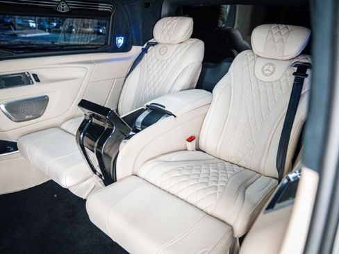 Used 2017 Mercedes-Benz Metris Passenger image 60