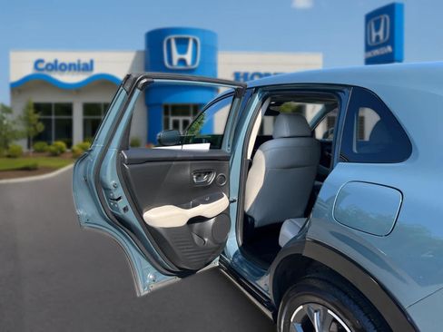 Used 2025 Honda HR-V EX-L image 33