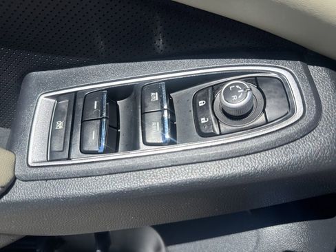 Used 2019 Subaru Ascent Limited w/ Popular Package #3 AWD/4WD image 31