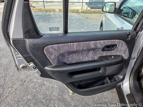 Used 2003 Honda CR-V LX image 22