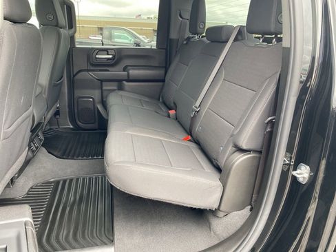 Used 2024 Chevrolet Silverado 2500 Custom w/ Custom Value Package AWD/4WD image 21