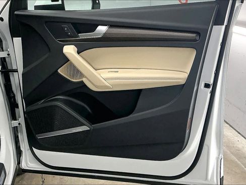 Certified 2023 Audi Q5 2.0T Premium Plus w/ Premium Plus Package image 27