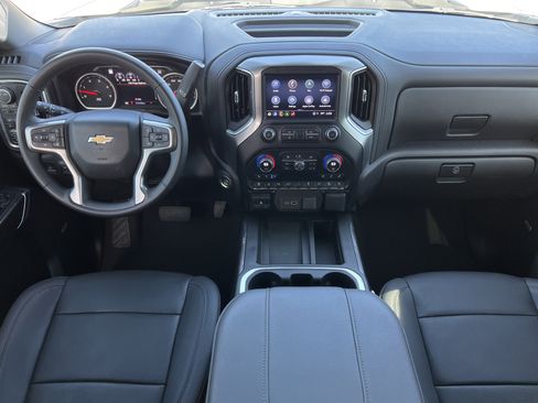 Used 2023 Chevrolet Silverado 2500 LTZ w/ LTZ Premium Package image 19