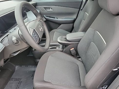 New 2026 Nissan Leaf image 14