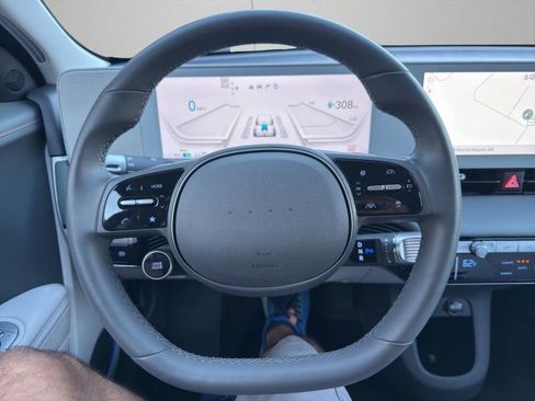Used 2023 Hyundai Ioniq 5 SEL image 14