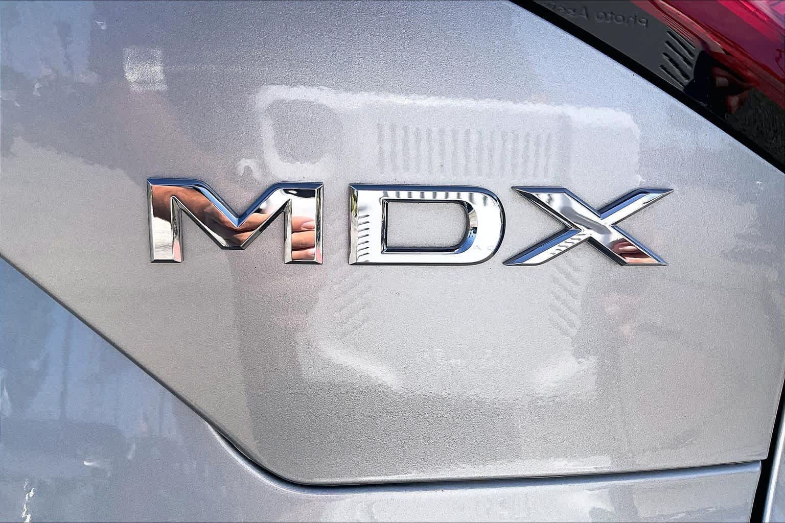 Certified 2024 Acura MDX w/ Technology Package AWD/4WD image 10