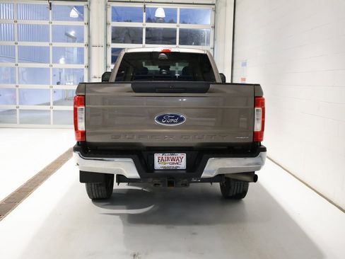 Used 2019 Ford F250 XLT image 9