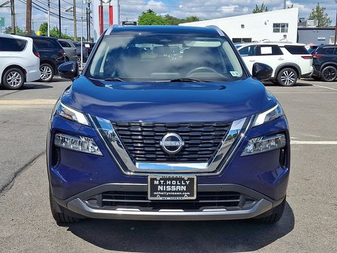 Certified 2023 Nissan Rogue SL w/ SL Premium Package AWD/4WD image 2