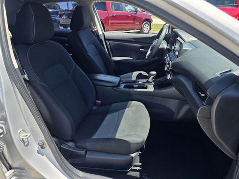 Used 2022 Nissan Sentra S image 16