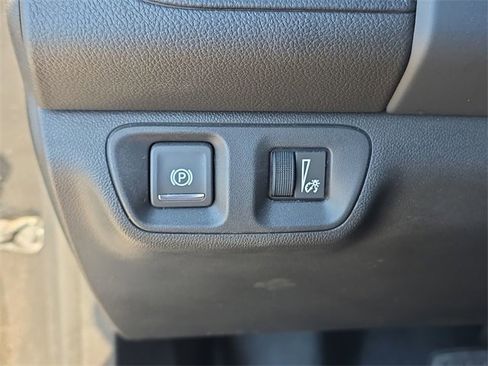 Used 2021 GMC Acadia SLE w/ Driver Convenience Package image 27