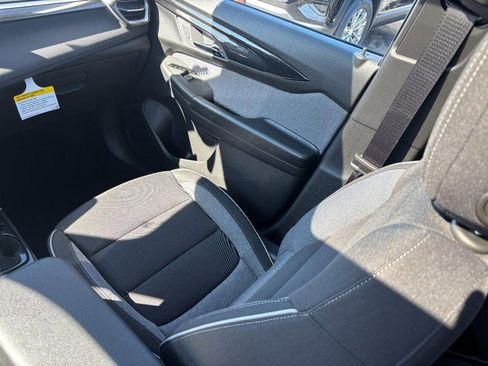 New 2026 Chevrolet TrailBlazer LT FWD image 9