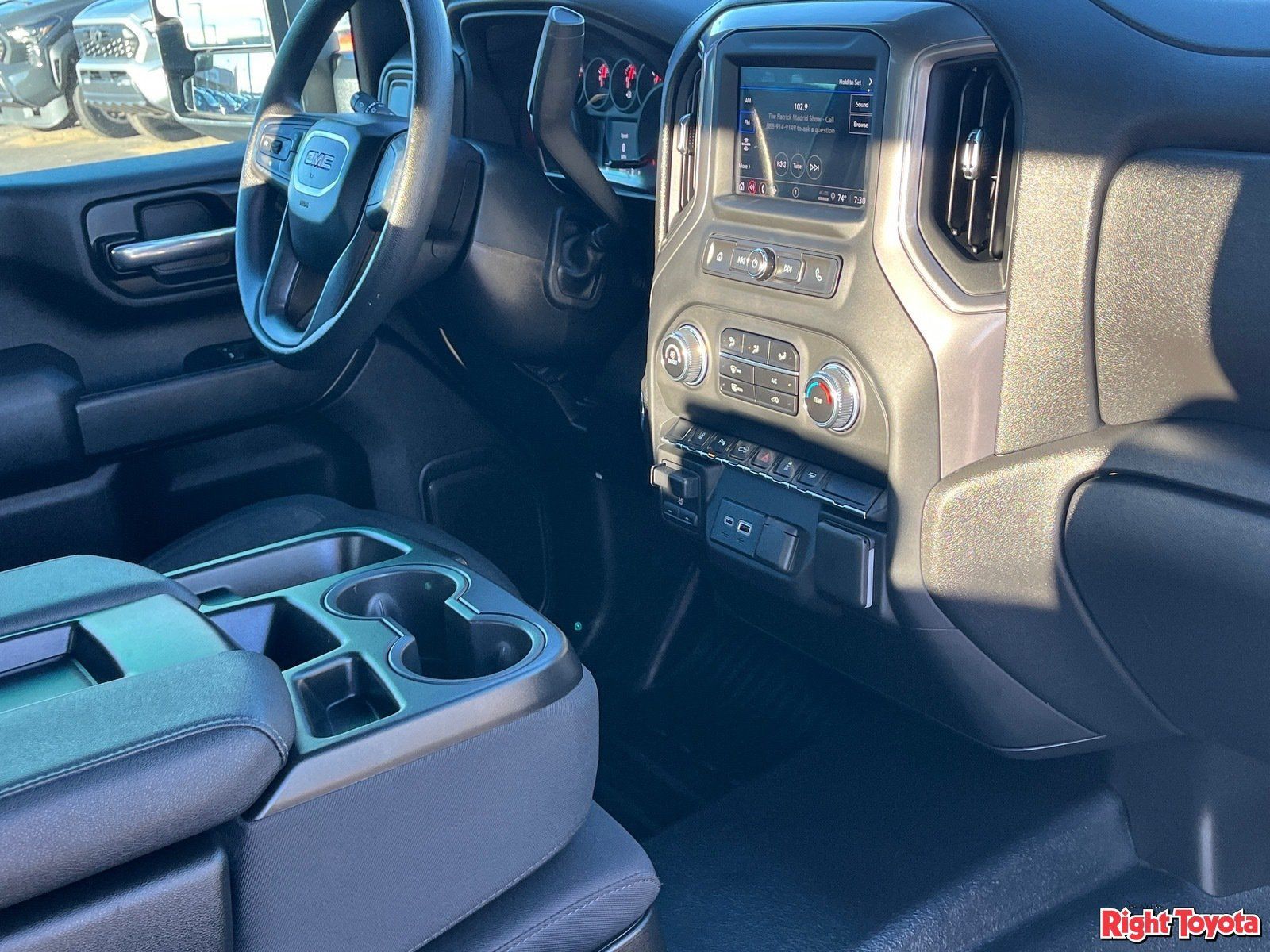 Used 2025 GMC Sierra 2500 Pro w/ 1SA Pro Safety Plus Package RWD image 12