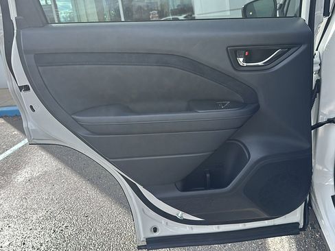 Used 2025 Subaru Forester Limited w/ Protection Package (1PH) image 23