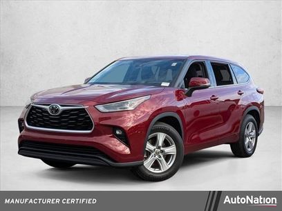 Used 2021 Toyota Highlander LE