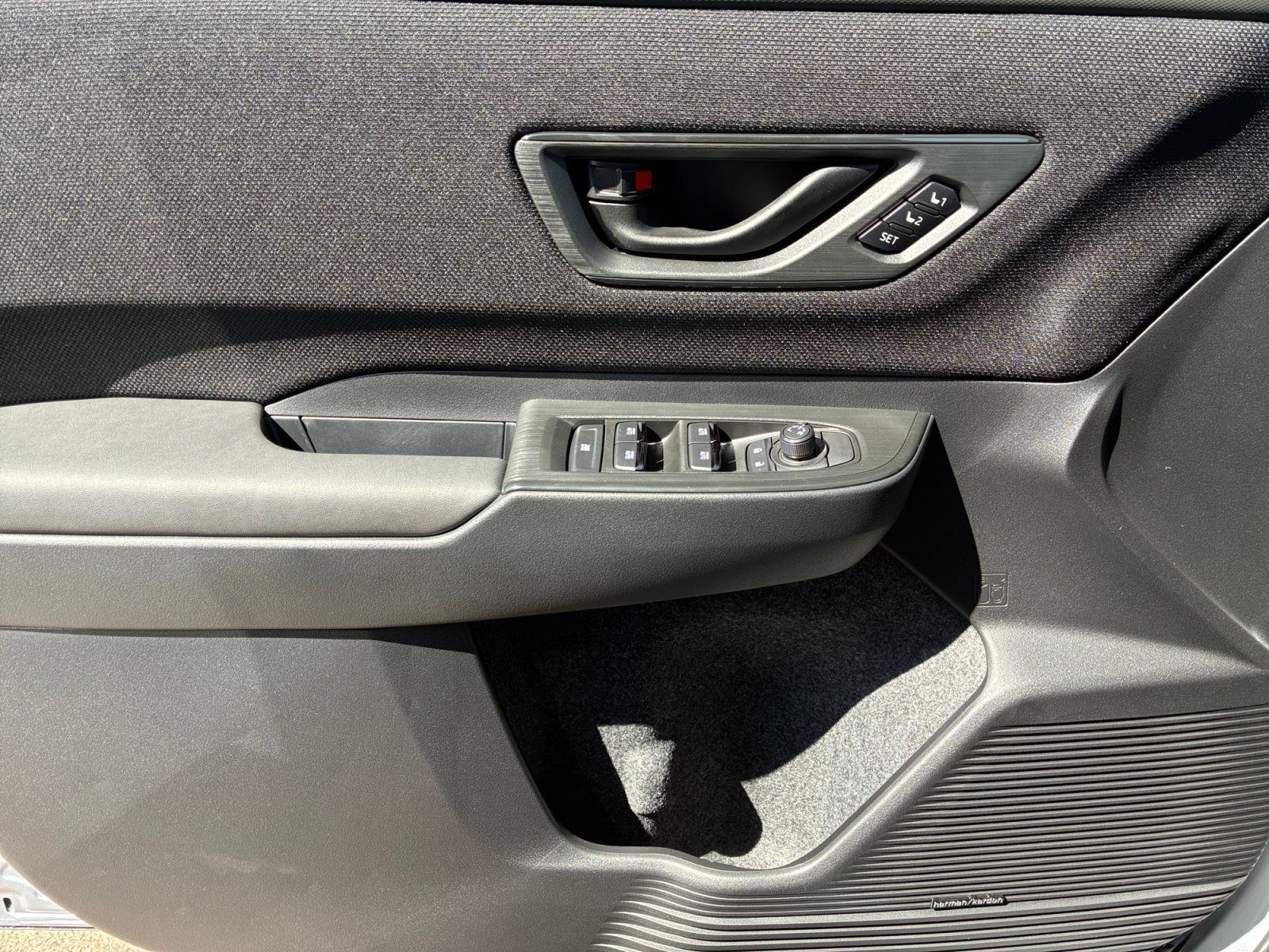 New 2026 Subaru Outback Limited AWD/4WD image 14
