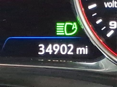 Used 2023 Chevrolet Traverse Premier w/ Redline Edition image 30