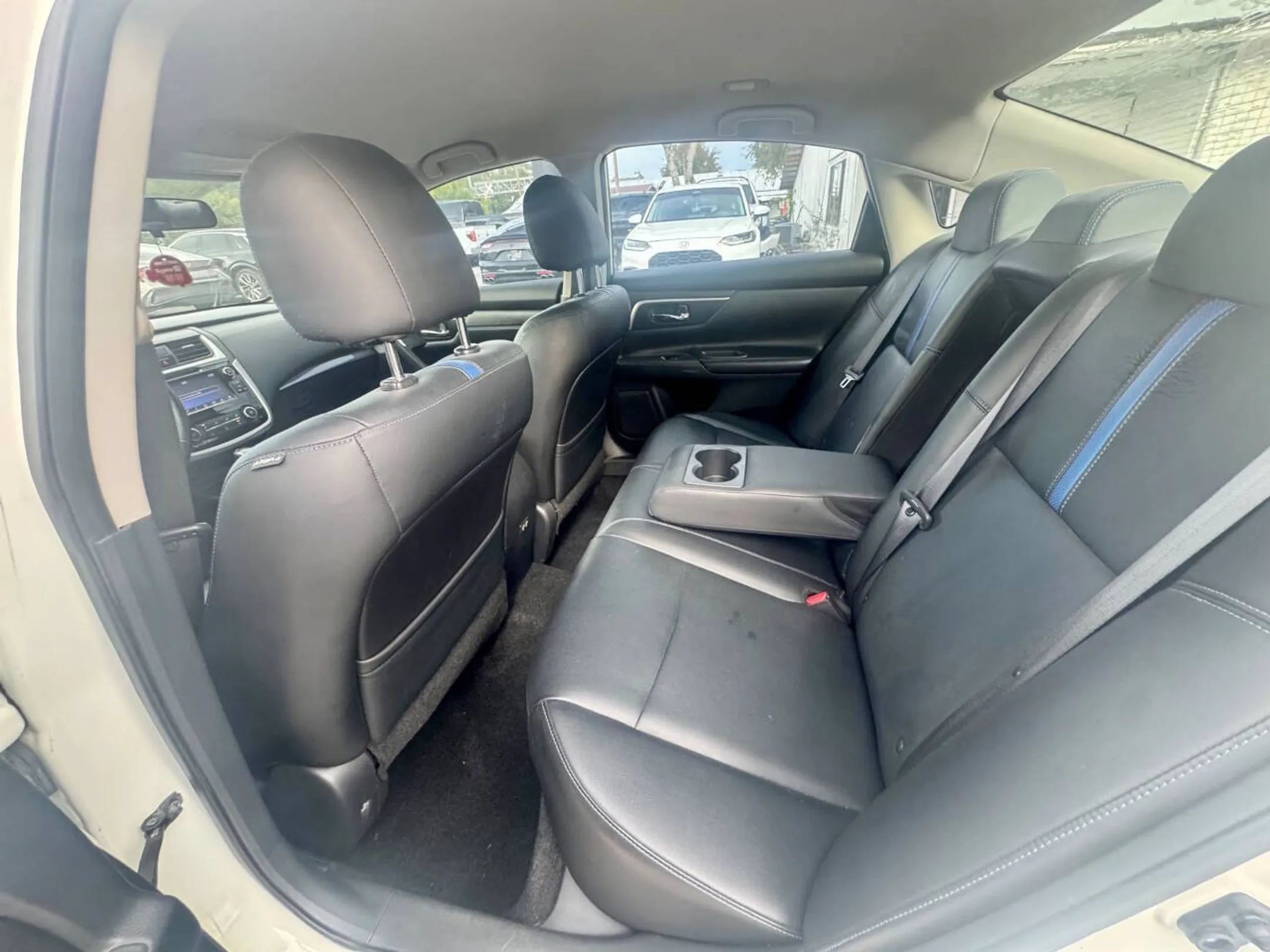 Used 2018 Nissan Altima 2.5 SR w/ SR Special Edition FWD image 16