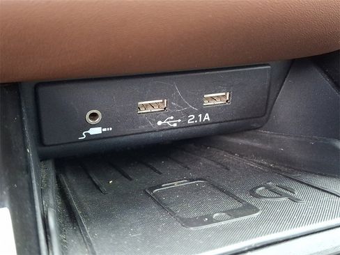 Used 2020 Subaru Outback Touring w/ Popular Package #2 image 32