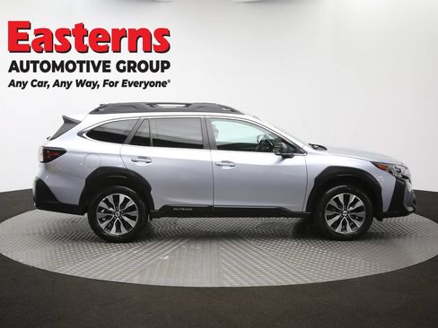 Used 2023 Subaru Outback Limited AWD/4WD image 49