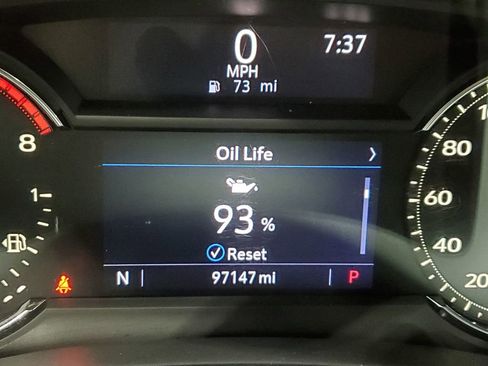 Used 2020 Cadillac XT6 Premium Luxury w/ LPO, Floor Liner Package FWD image 38