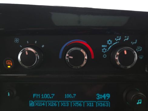 Used 2014 GMC Savana 1500 image 22