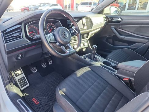 Used 2021 Volkswagen Jetta GLI image 10