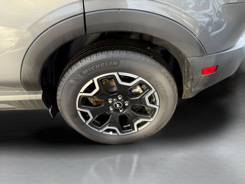 Certified 2025 Ford Bronco Sport Outer Banks w/ Outer Banks Tech Package+ AWD/4WD image 27