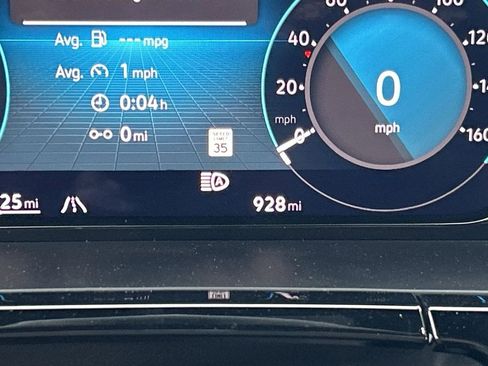 New 2026 Volkswagen Atlas Cross Sport SEL Premium R-Line image 27