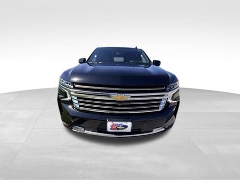 Certified 2022 Chevrolet Tahoe High Country AWD/4WD image 3