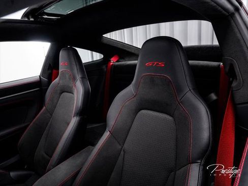 Used 2026 Porsche 911 Carrera 4 GTS AWD/4WD image 27