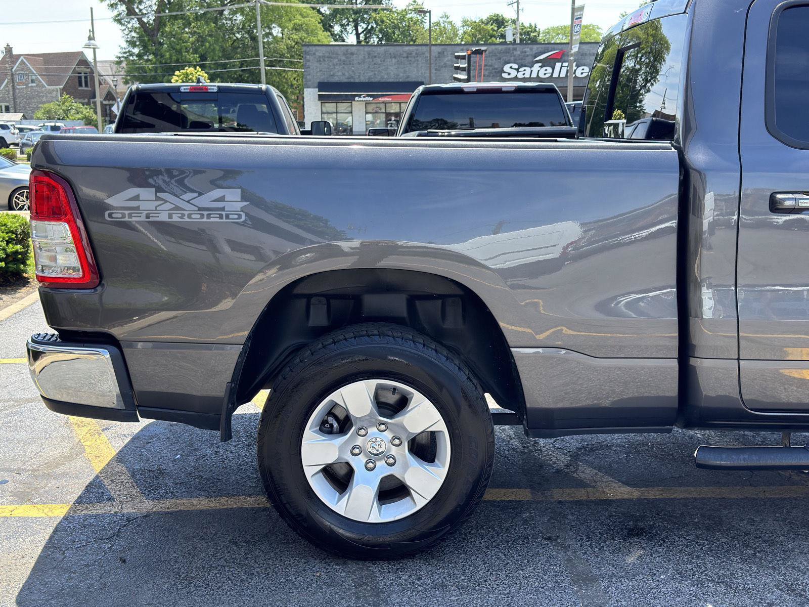 Used 2020 RAM 1500 Big Horn AWD/4WD image 13