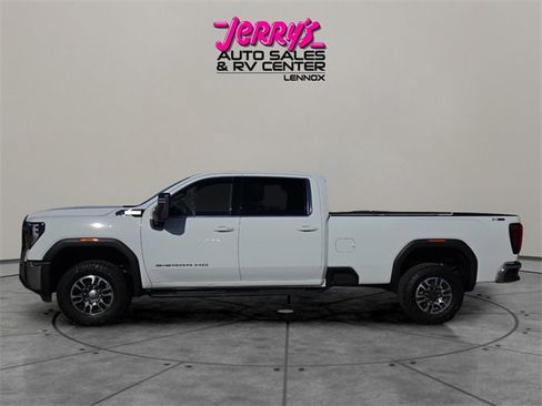 Used 2024 GMC Sierra 3500 SLE image 11