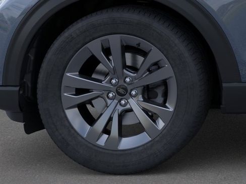 New 2026 Ford Explorer Active w/ Active Comfort Package AWD/4WD image 19