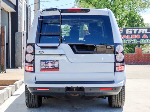 Used 2016 Land Rover LR4 HSE AWD/4WD image 7