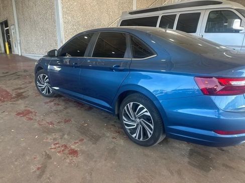 Used 2020 Volkswagen Jetta SEL FWD image 4