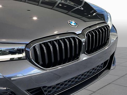 Used 2021 BMW 530i w/ M Sport Package RWD image 29