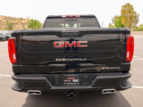 New 2026 GMC Sierra 1500 Denali w/ Denali Reserve Package AWD/4WD image 11