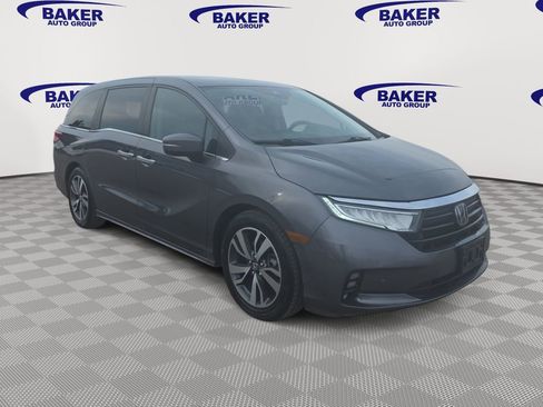 Used 2022 Honda Odyssey Touring image 3