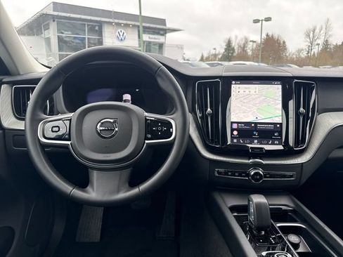 Used 2025 Volvo XC60 B5 Plus AWD/4WD image 12