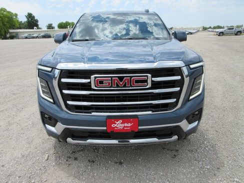 New 2026 GMC Yukon XL Elevation w/ Elevation Premium Package AWD/4WD image 10