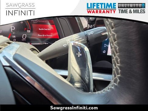 Used 2025 Chevrolet Corvette Stingray Premium Conv w/ 3LT RWD image 33